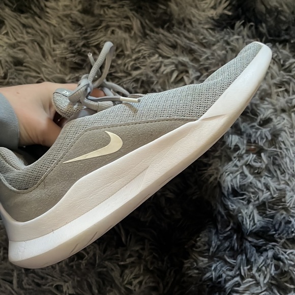 Grey Nike Sneakers - Picture 5 of 10